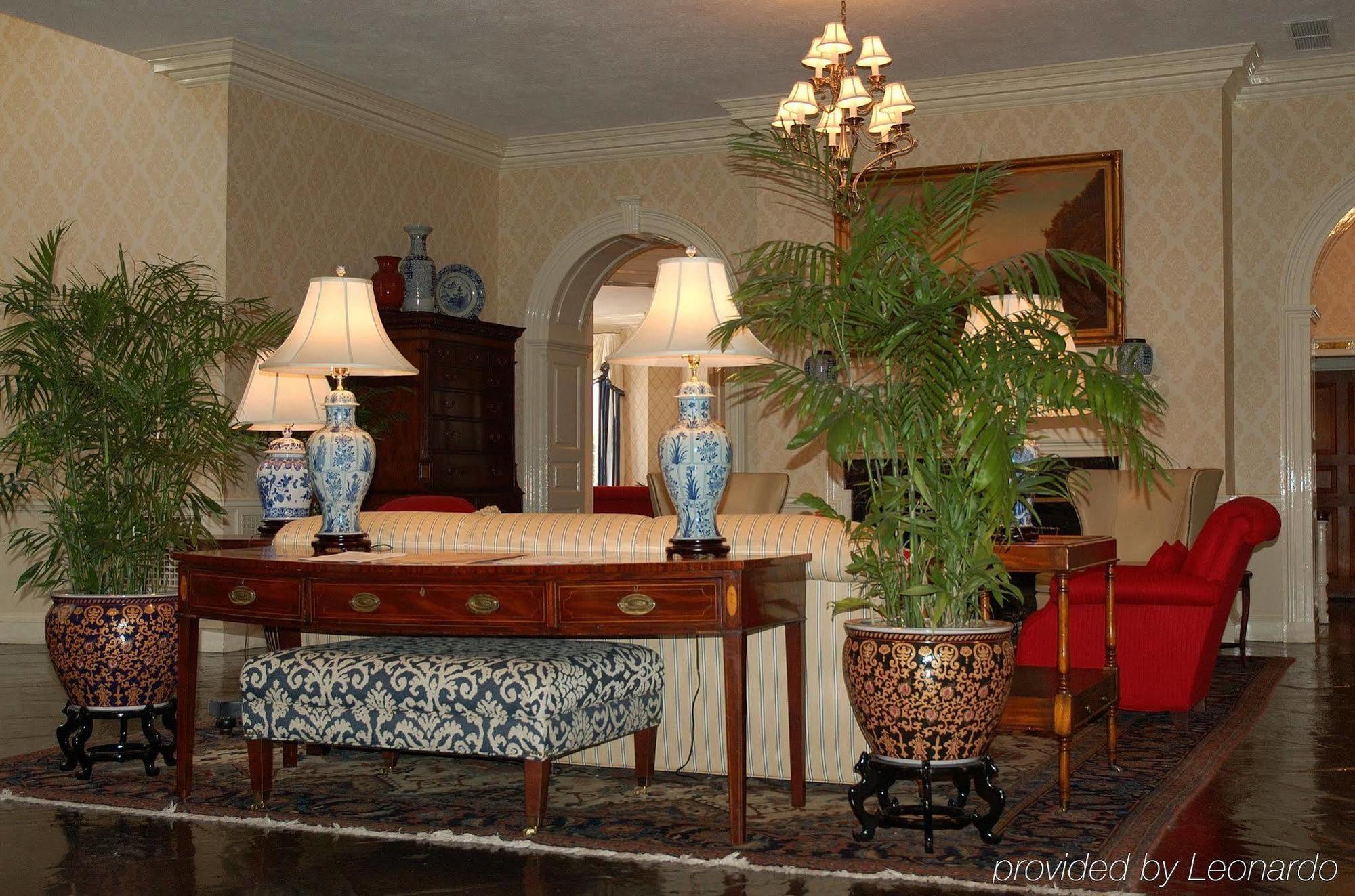 איסטון The Tidewater Inn מראה פנימי תמונה