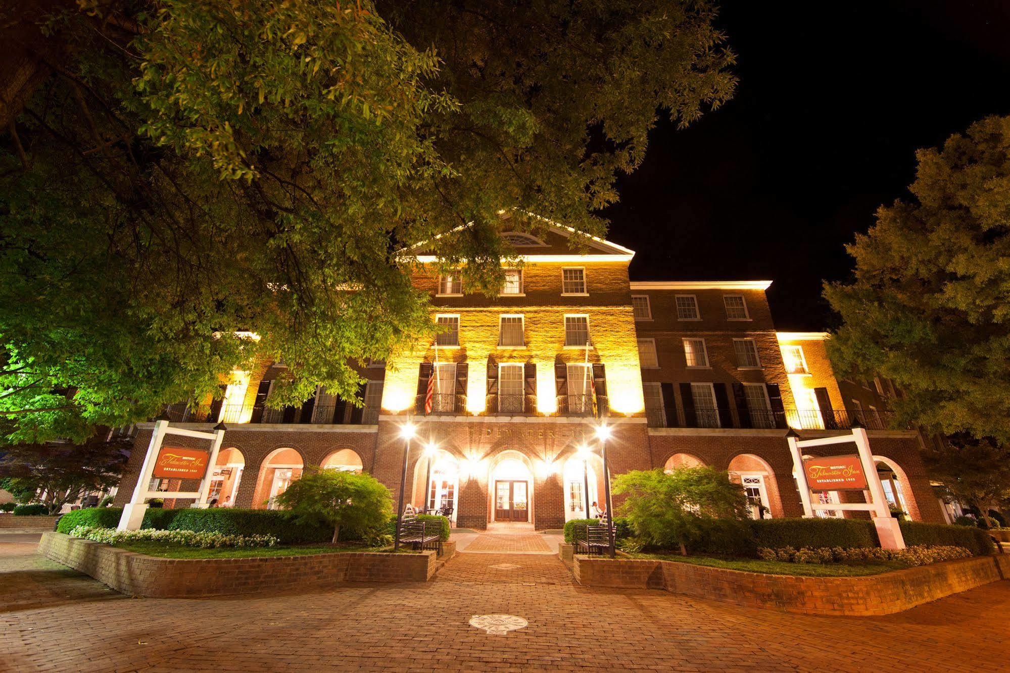 איסטון The Tidewater Inn מראה חיצוני תמונה